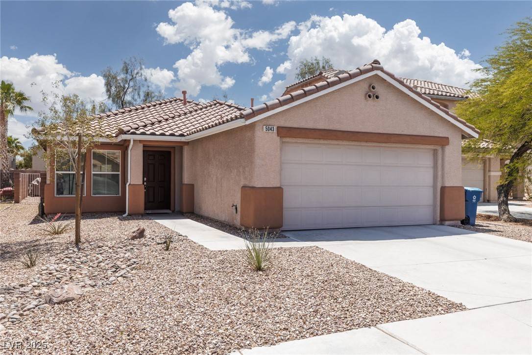Las Vegas, NV 89131,5043 Naff Ridge DR