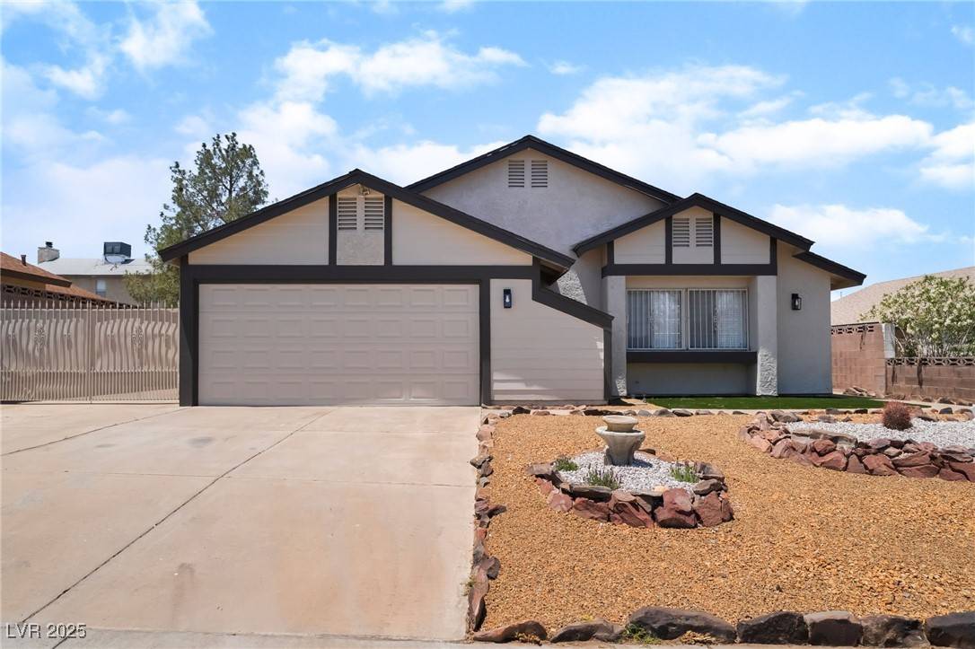 Henderson, NV 89002,806 Fireweed DR