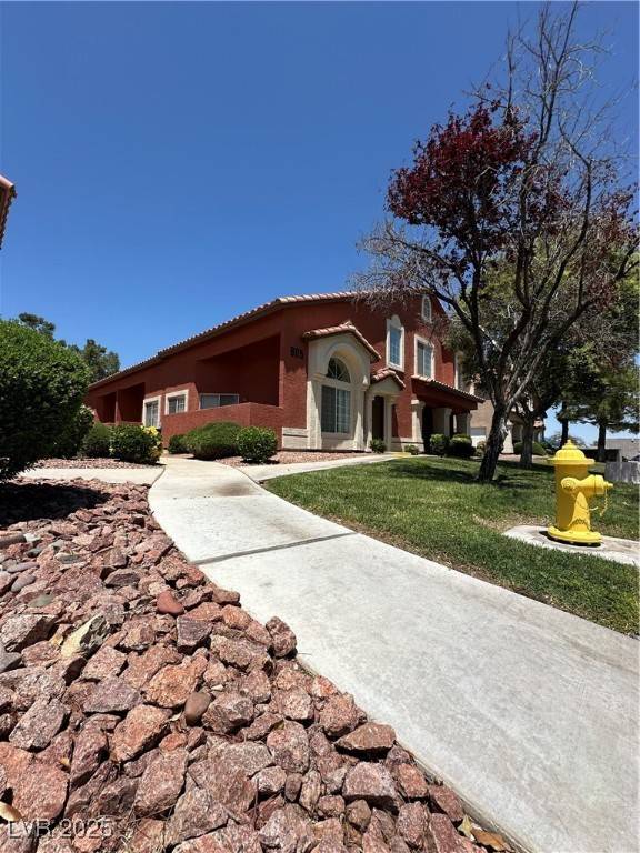 Las Vegas, NV 89147,805 Desert Oak CT