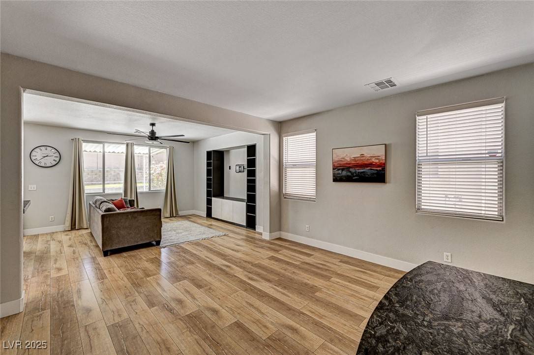 Las Vegas, NV 89144,401 Sonoma Valley ST