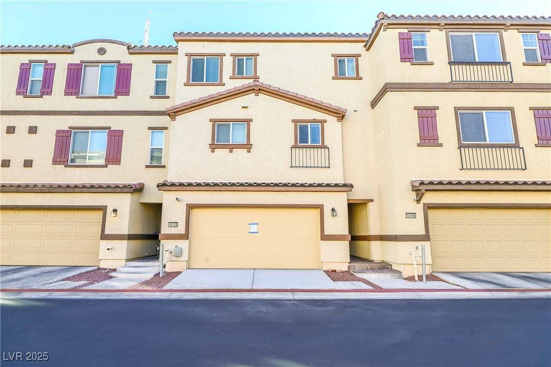 Henderson, NV 89074,1525 SPICED WINE AVE #18105