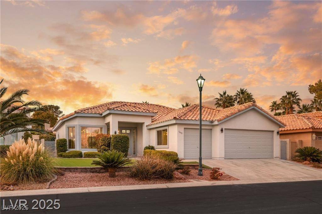 Las Vegas, NV 89117,1613 Shadow Rock DR