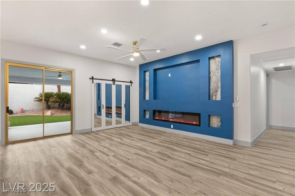 Las Vegas, NV 89117,1613 Shadow Rock DR