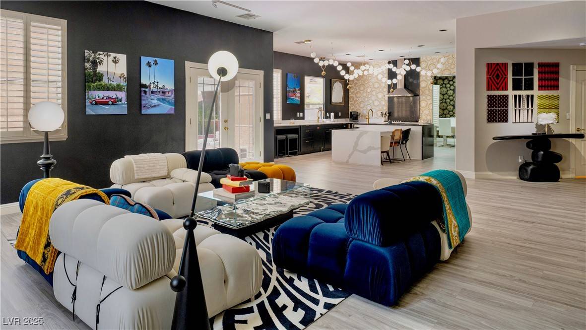 Henderson, NV 89052,464 Beardsley CIR