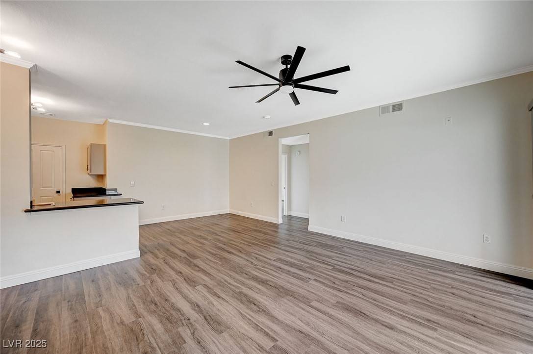 Henderson, NV 89052,2900 Sunridge Heights Pkwy #518
