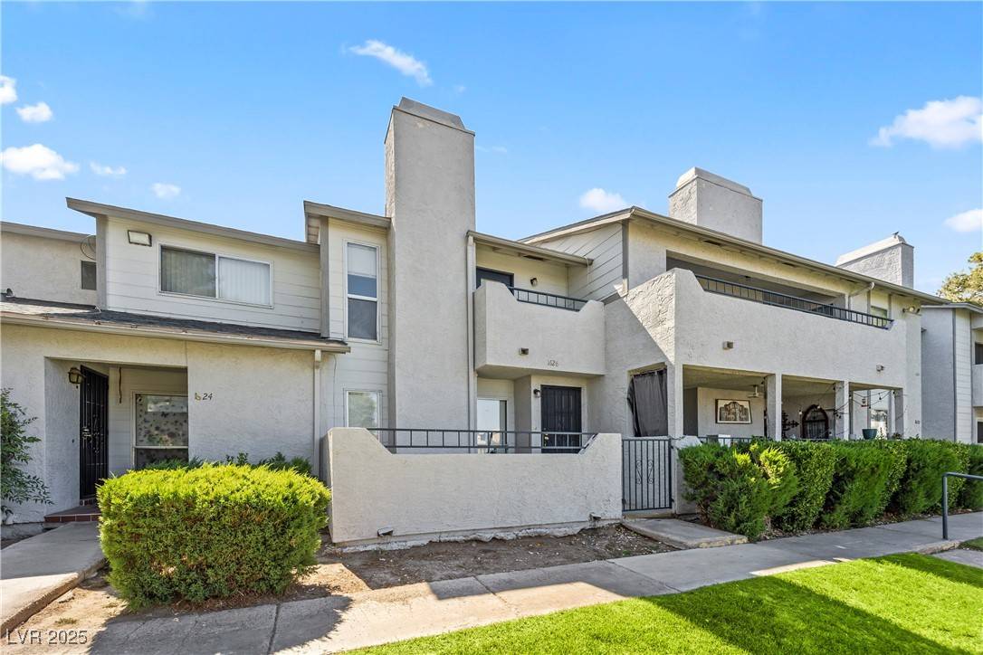 Henderson, NV 89011,1628 Justin CT #18