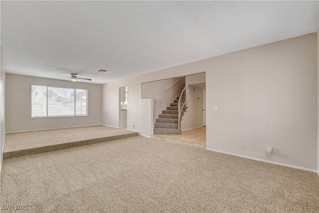 Las Vegas, NV 89128,7004 Powderhorn CIR