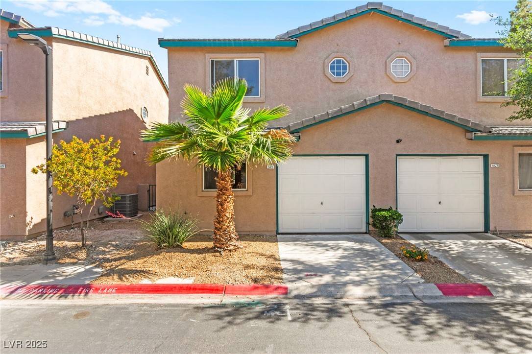 Las Vegas, NV 89118,5615 Calais CT