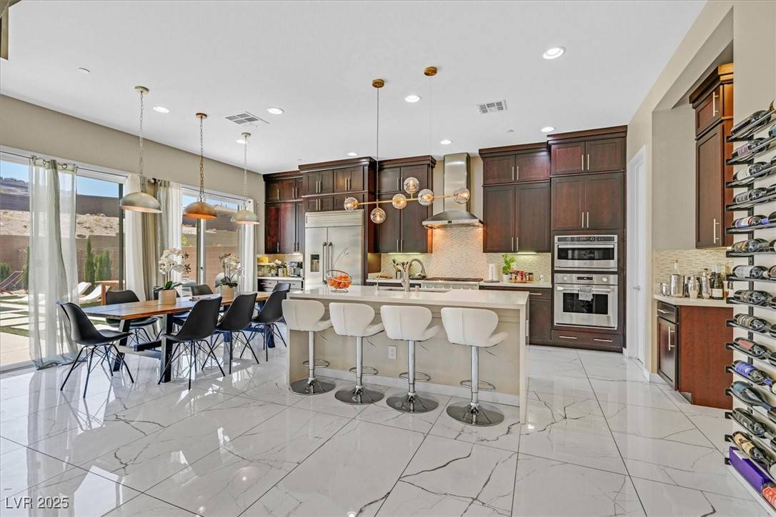 Henderson, NV 89012,881 Barrhead AVE