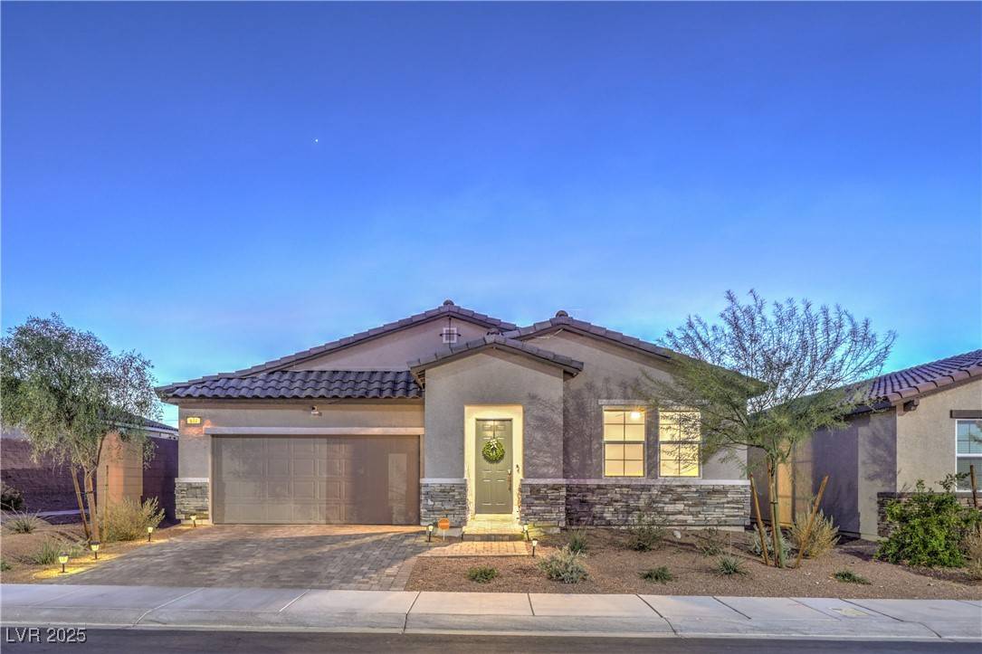 Henderson, NV 89002,617 Sylvan ST