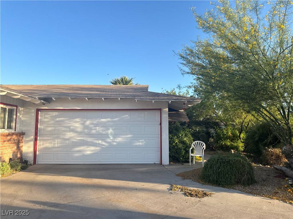 Las Vegas, NV 89121,3382 Berwyck ST