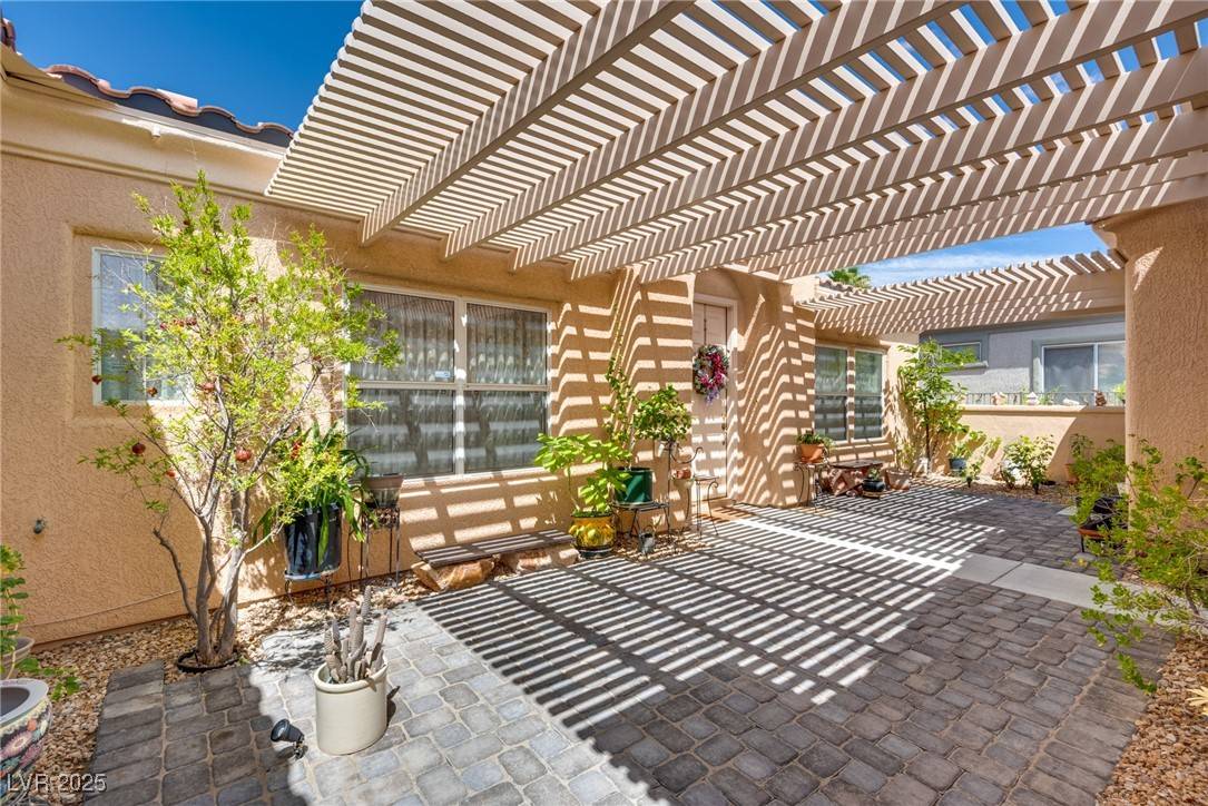 Las Vegas, NV 89135,10361 Profeta CT