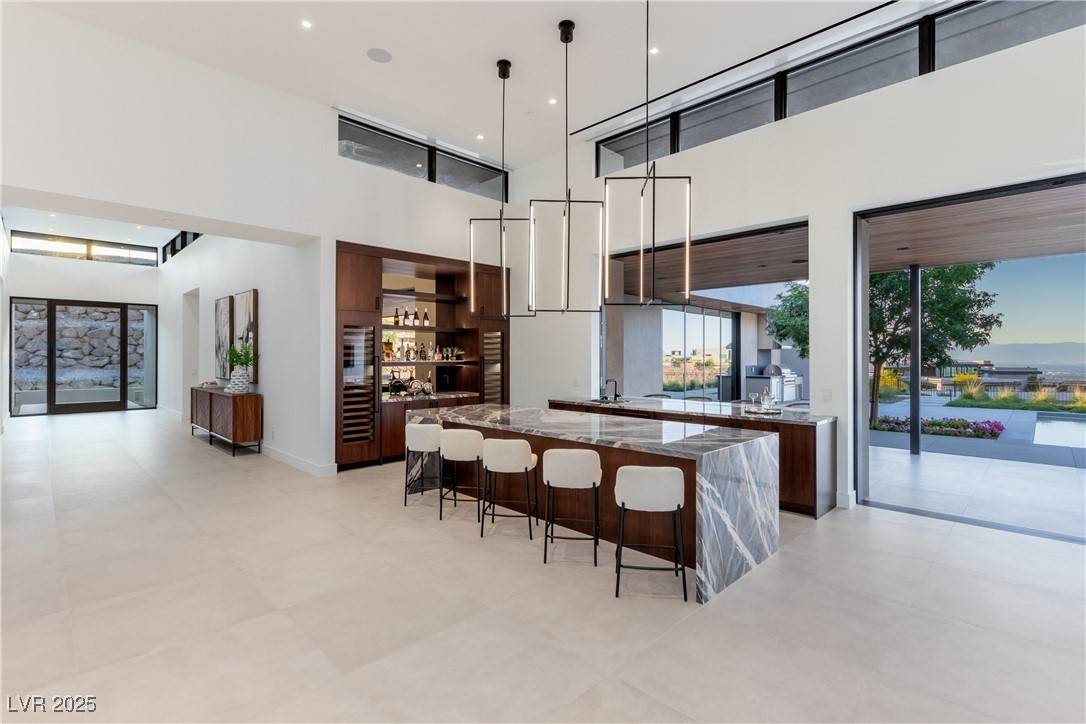 Henderson, NV 89012,6 Rockmount CT