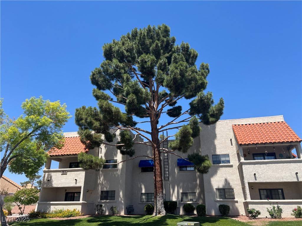 Las Vegas, NV 89145,101 Luna WAY #233