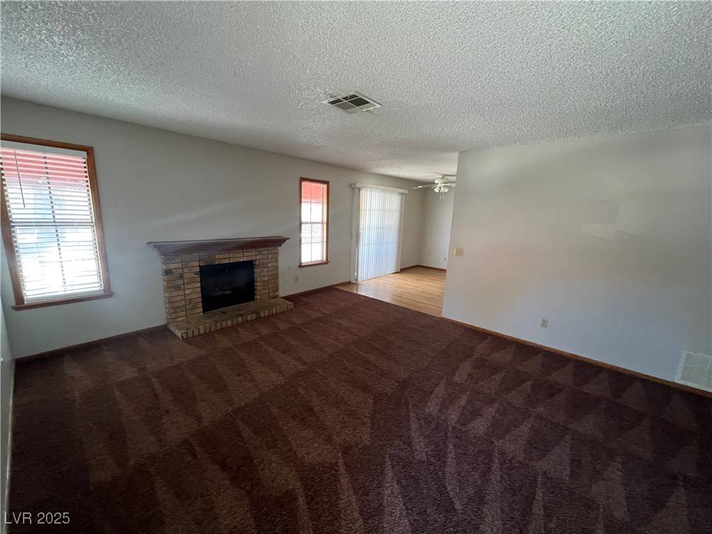 Las Vegas, NV 89103,6669 W TROPICANA AVE #202