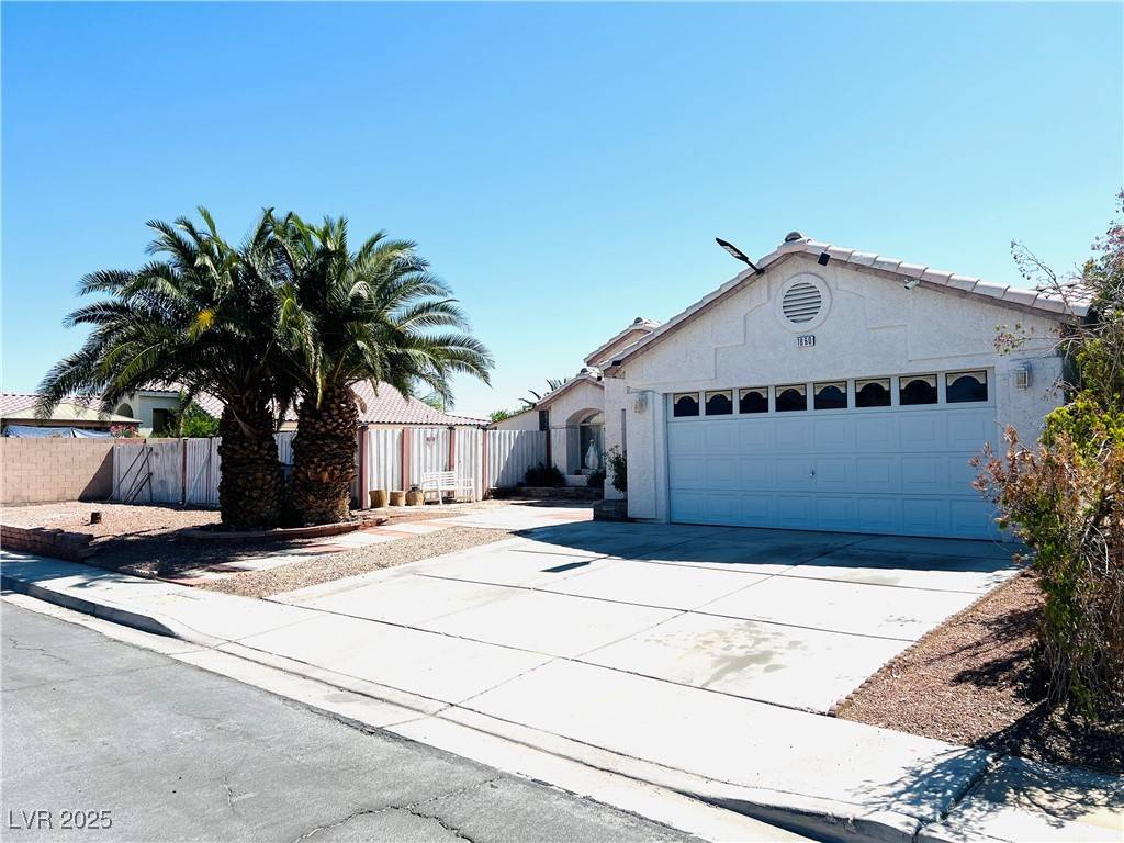 Las Vegas, NV 89156,1860 Banaba LN