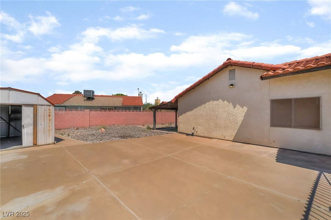 Henderson, NV 89015,411 Monmouth CT