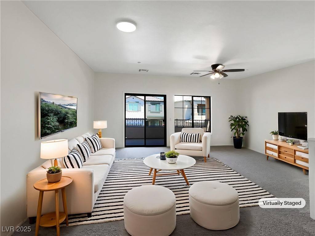 Las Vegas, NV 89149,7873 Running Doe CT