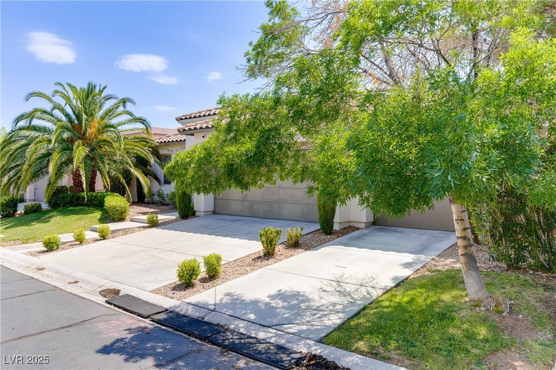 Las Vegas, NV 89141,12034 Whitehills ST