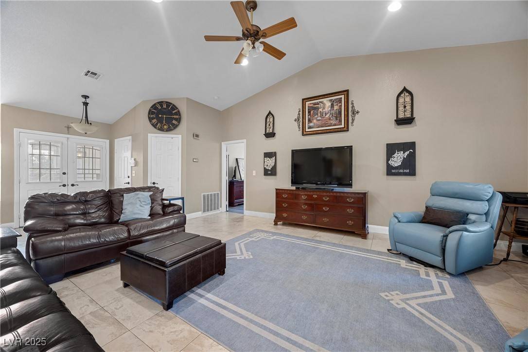 Las Vegas, NV 89130,5020 Linkside DR