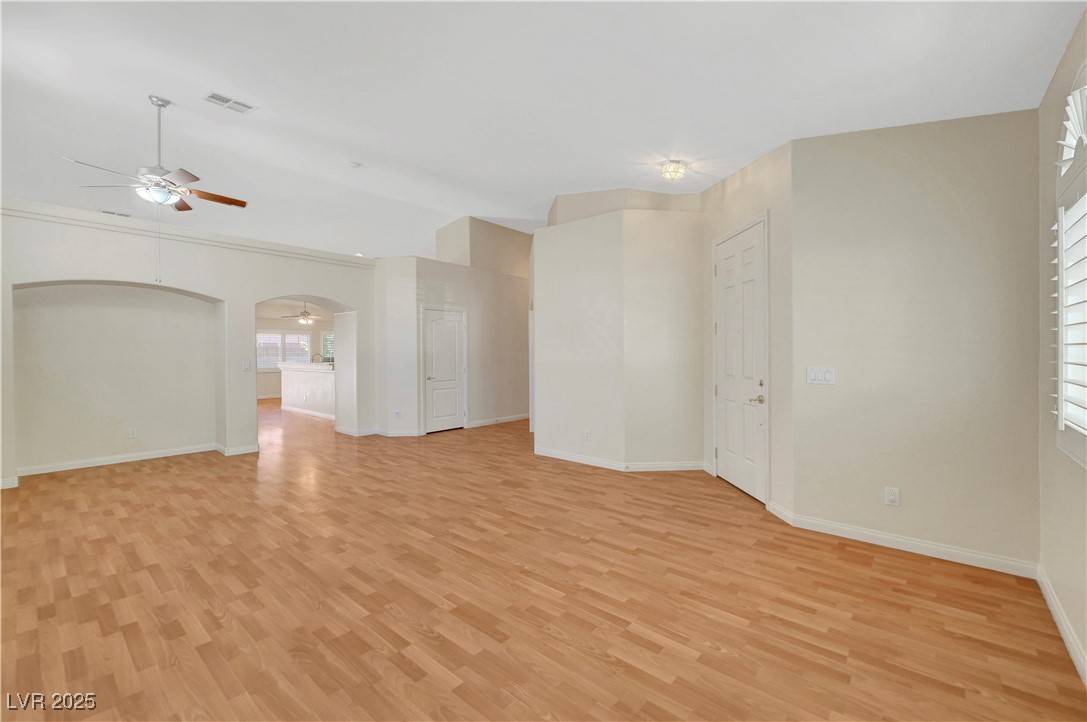 Las Vegas, NV 89141,4197 Bottiglia AVE