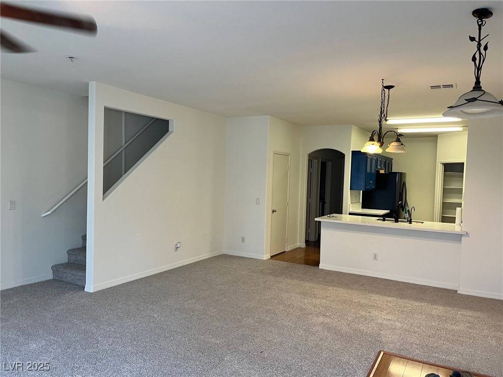 Henderson, NV 89011,6462 Saddle Up AVE #103