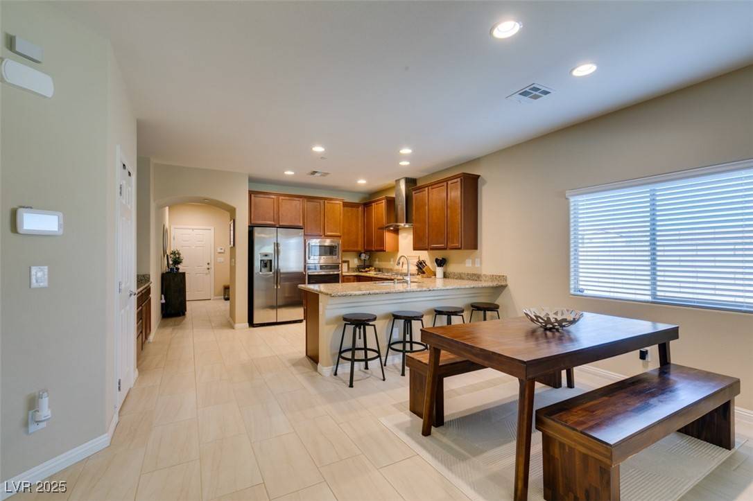 Henderson, NV 89012,124 Strone ST