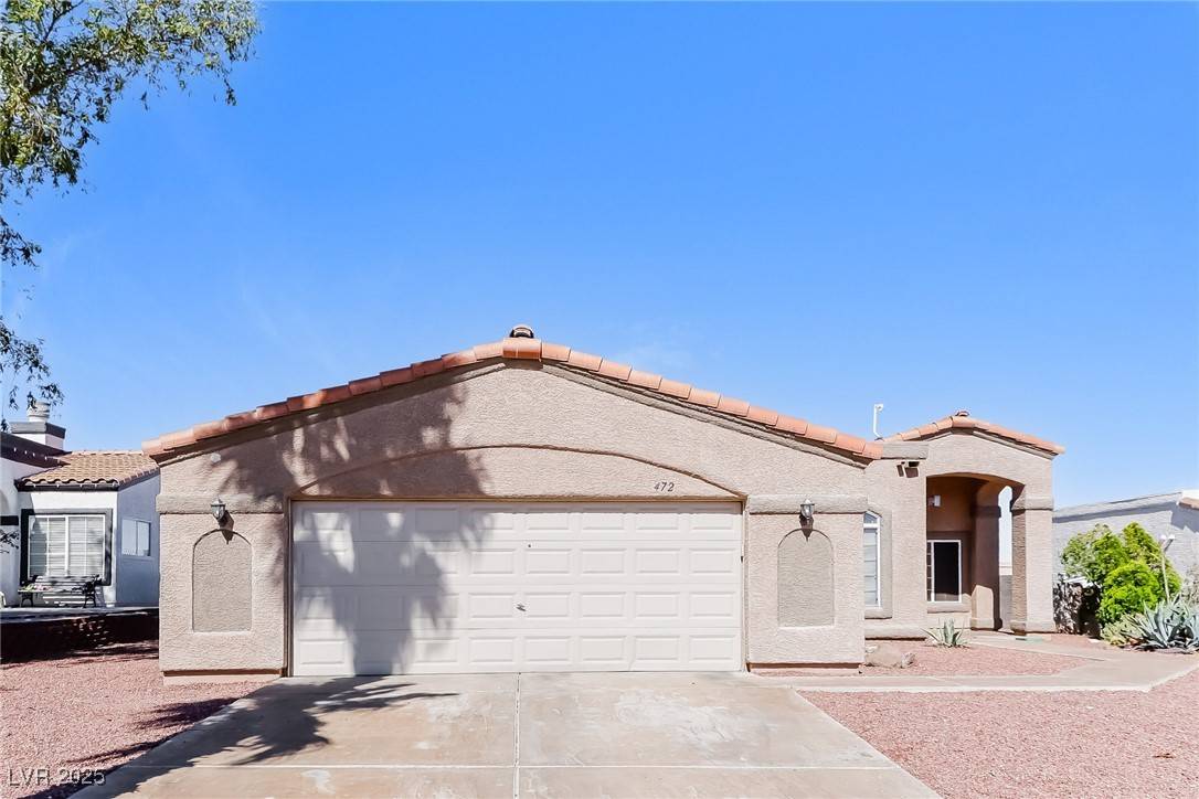 Henderson, NV 89015,472 Tiger Lily WAY