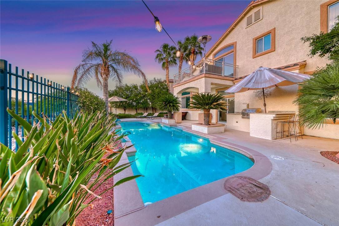 Henderson, NV 89052,3050 Whispering Crest DR