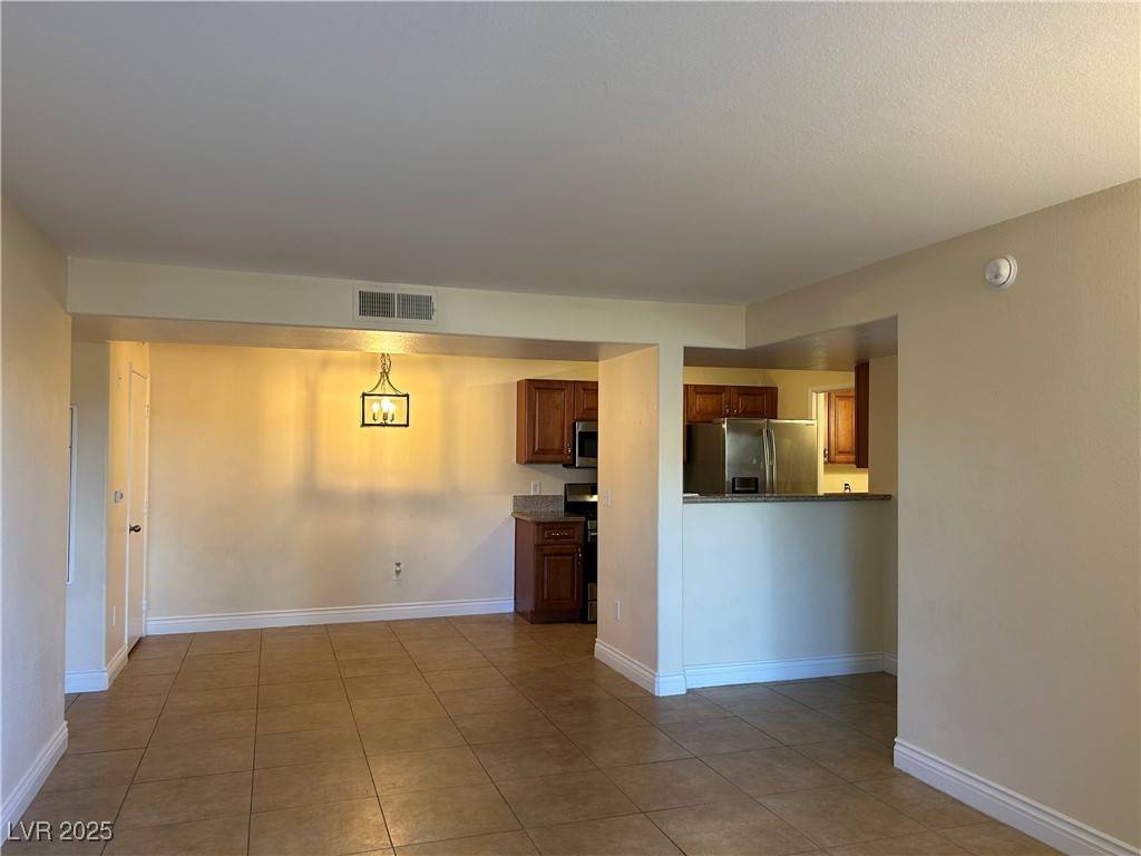 Henderson, NV 89052,950 Seven Hills DR #1611