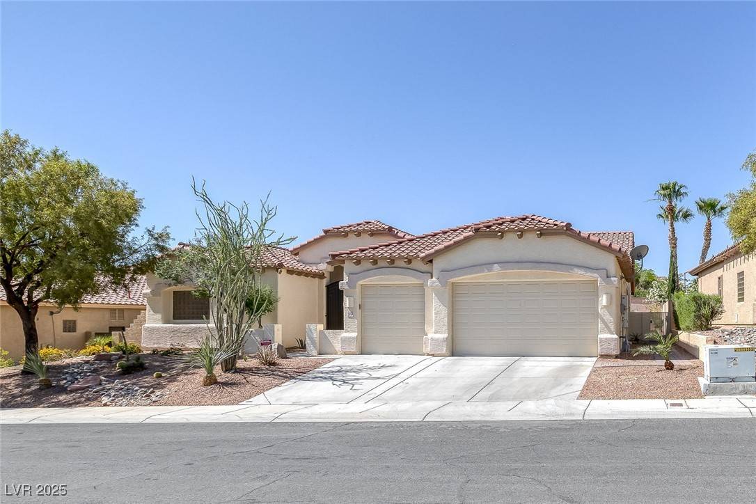 Las Vegas, NV 89134,10113 Plomosa PL