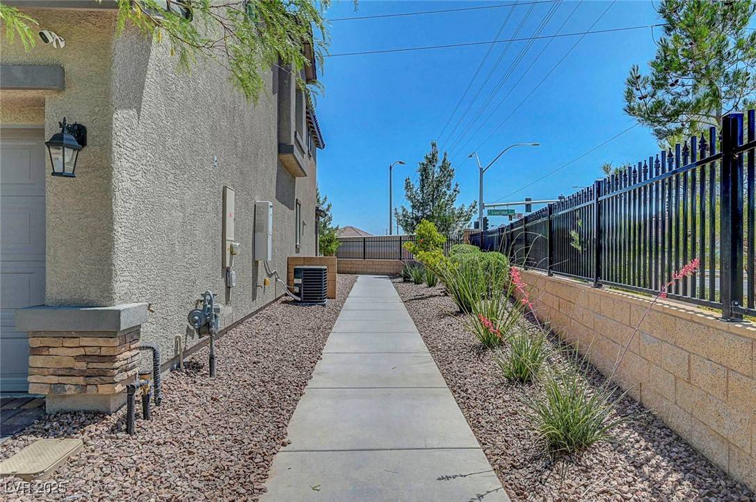 Las Vegas, NV 89166,10699 Sariah Skye AVE