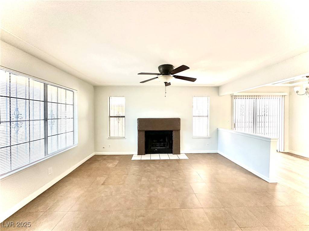 North Las Vegas, NV 89030,2112 Venus AVE #A