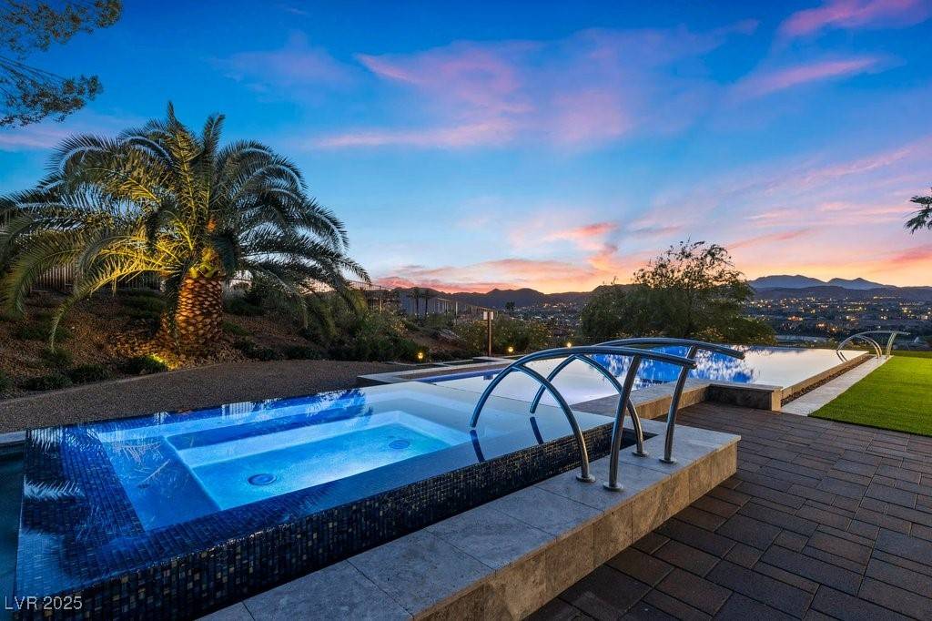 Henderson, NV 89011,1 Costa Del Sol CT