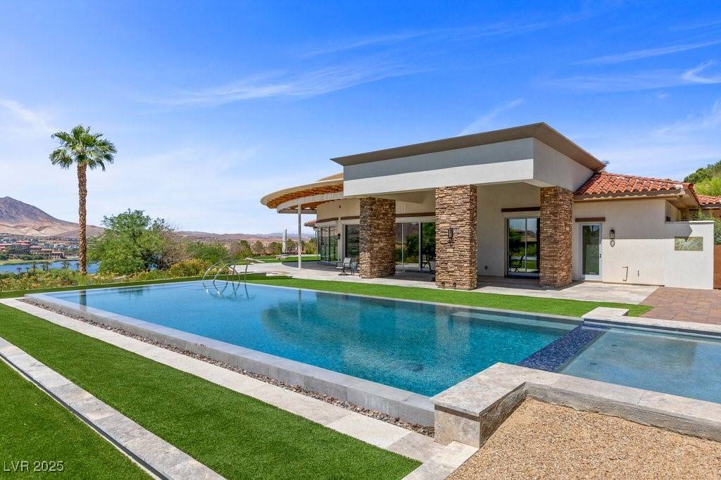 Henderson, NV 89011,1 Costa Del Sol CT