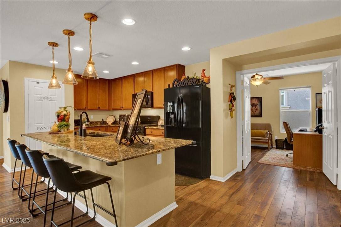 Las Vegas, NV 89178,759 Star Apple LN