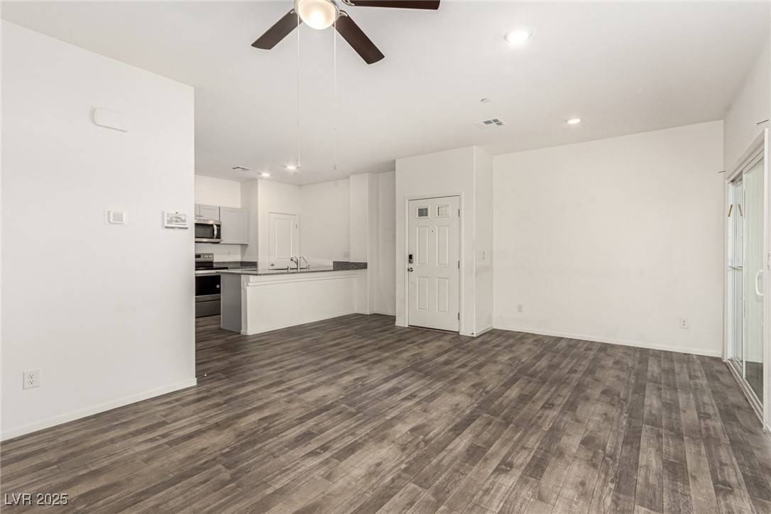 North Las Vegas, NV 89084,4114 Lunar Canyon AVE