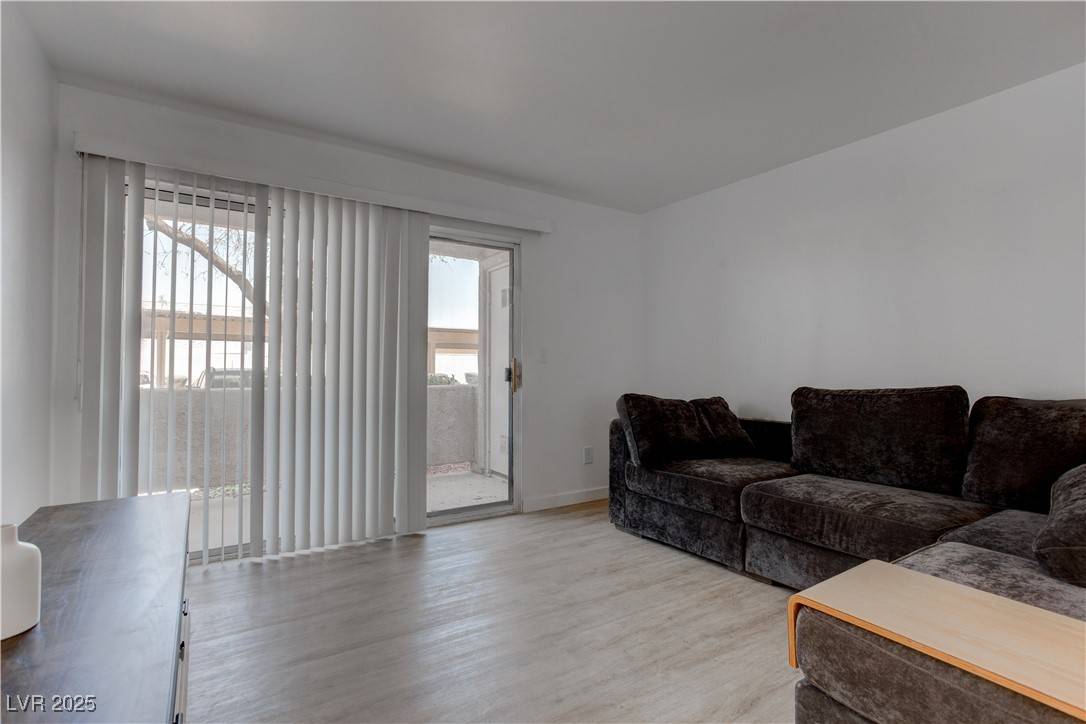 Las Vegas, NV 89120,3103 Key Largo DR #103