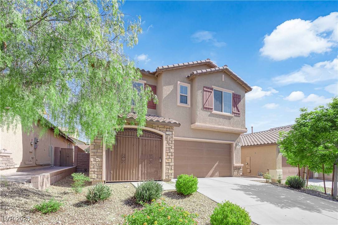Las Vegas, NV 89117,7300 Lavender Rose AVE