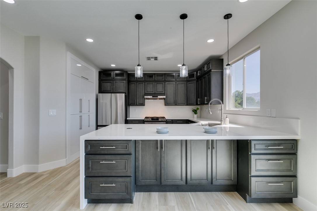 Las Vegas, NV 89143,8108 Artistic Heights CT