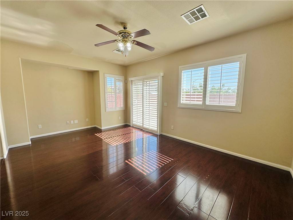 Las Vegas, NV 89139,7906 Tolbooth ST