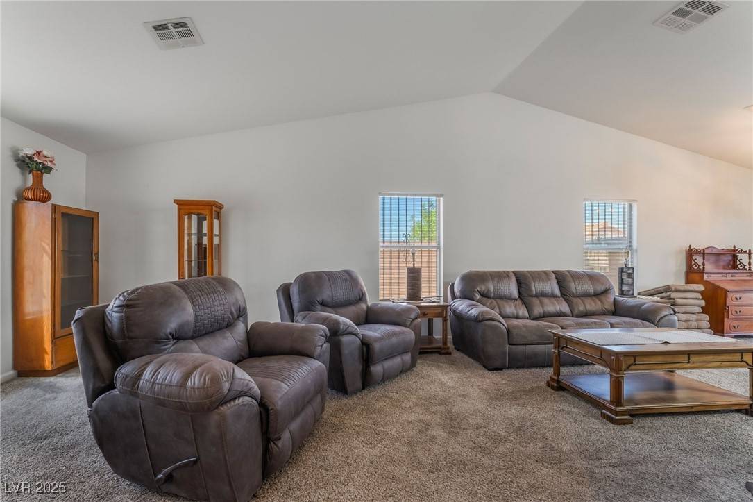 Henderson, NV 89015,420 Aloha DR