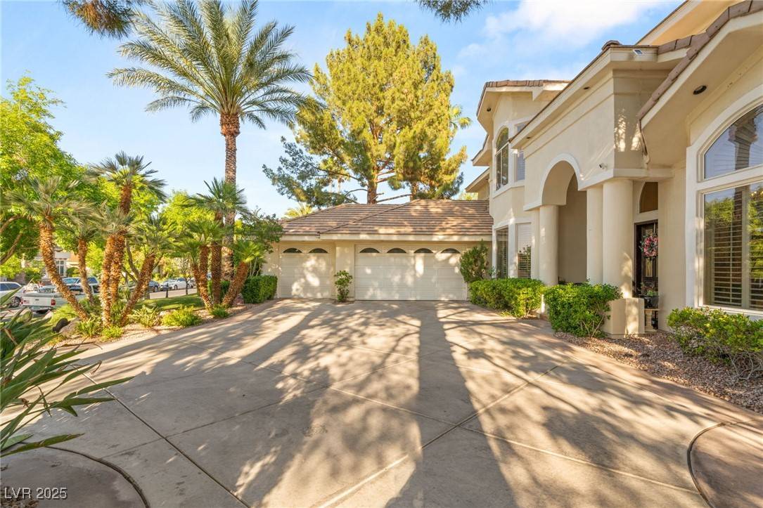 Henderson, NV 89074,2346 Villandry CT