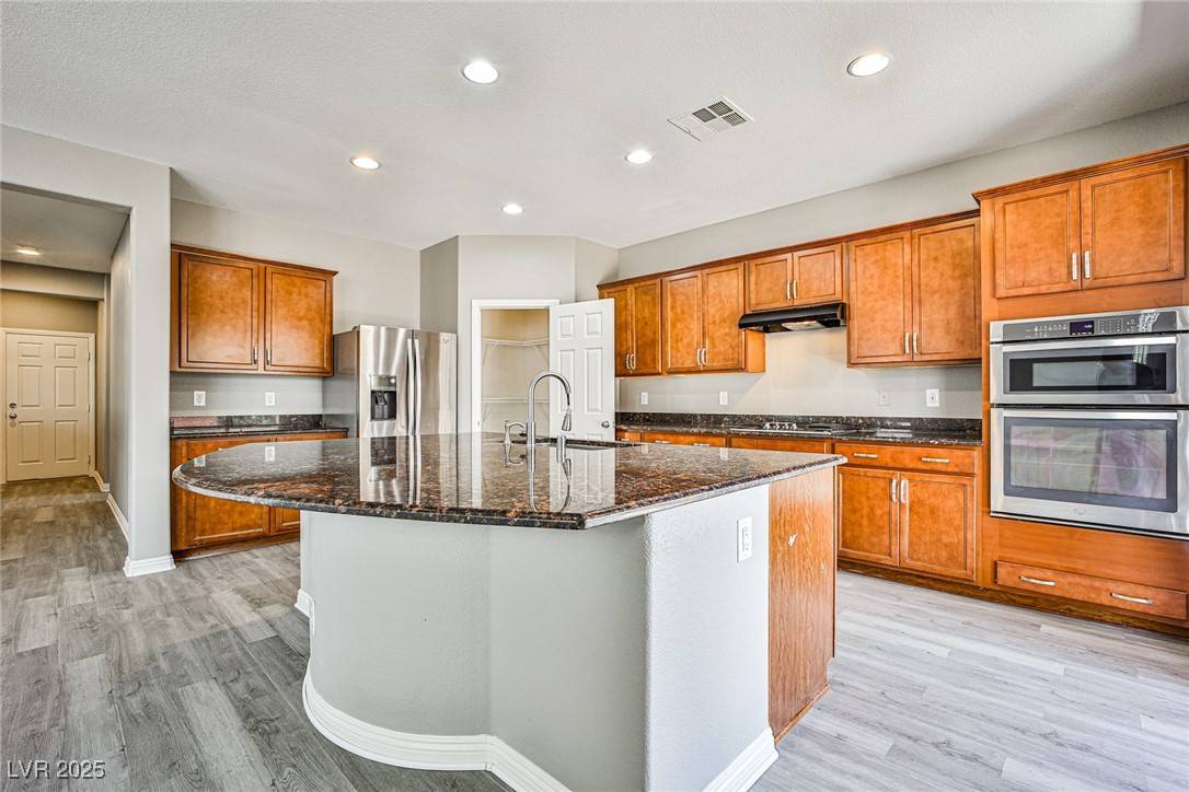 Las Vegas, NV 89148,9271 Martel AVE
