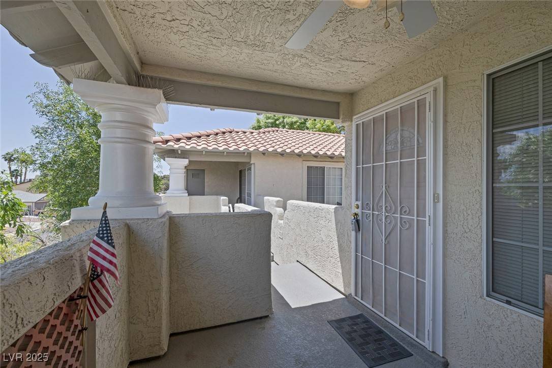 Las Vegas, NV 89108,6804 Elm Creek DR #202