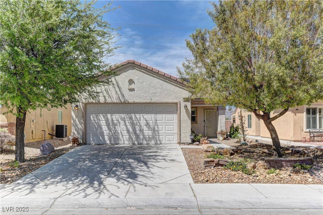 North Las Vegas, NV 89084,2304 Willow Wren DR