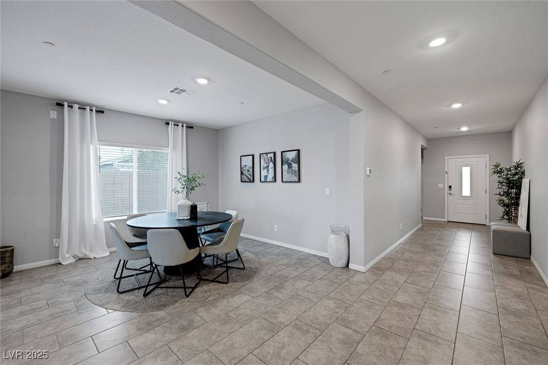 Las Vegas, NV 89149,5234 Savannah Rose ST