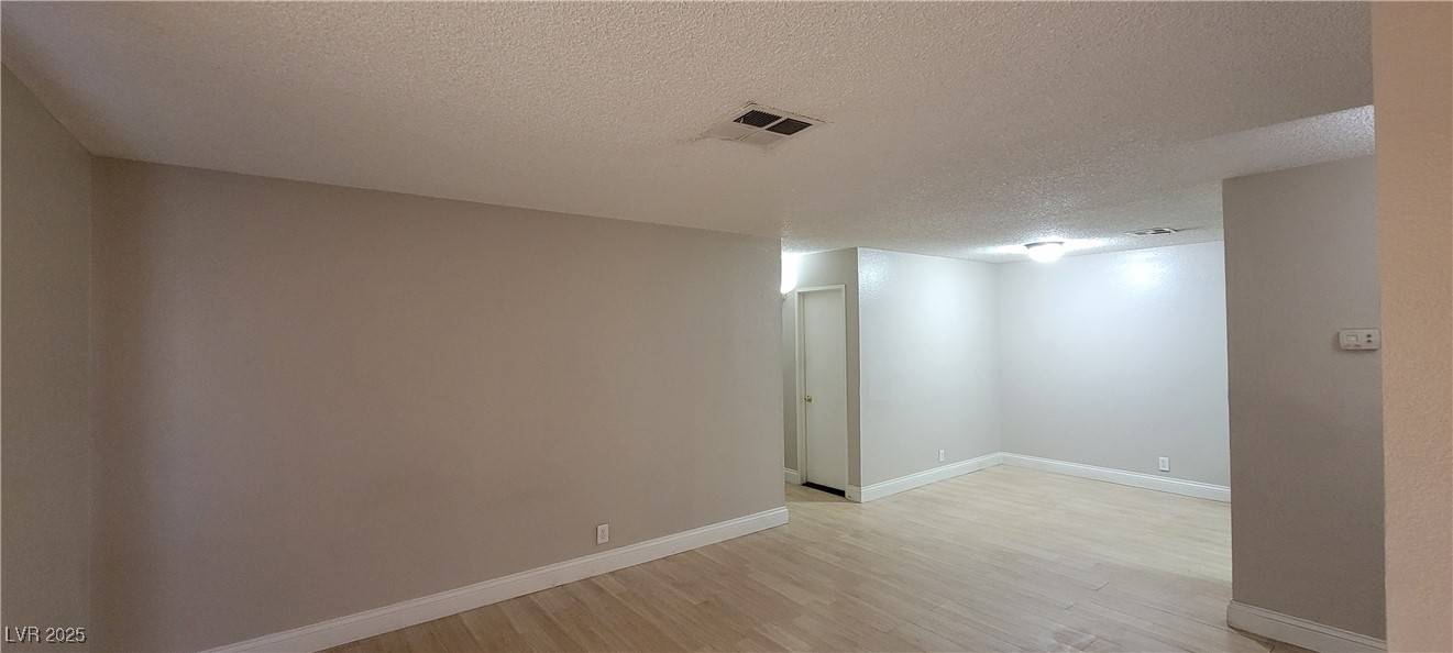 Las Vegas, NV 89128,3151 Soaring Gulls DR #1074