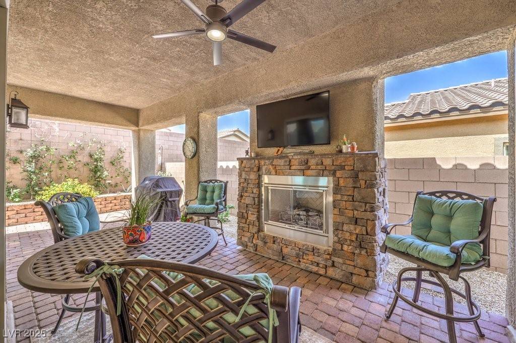 Henderson, NV 89011,489 Open Hill AVE