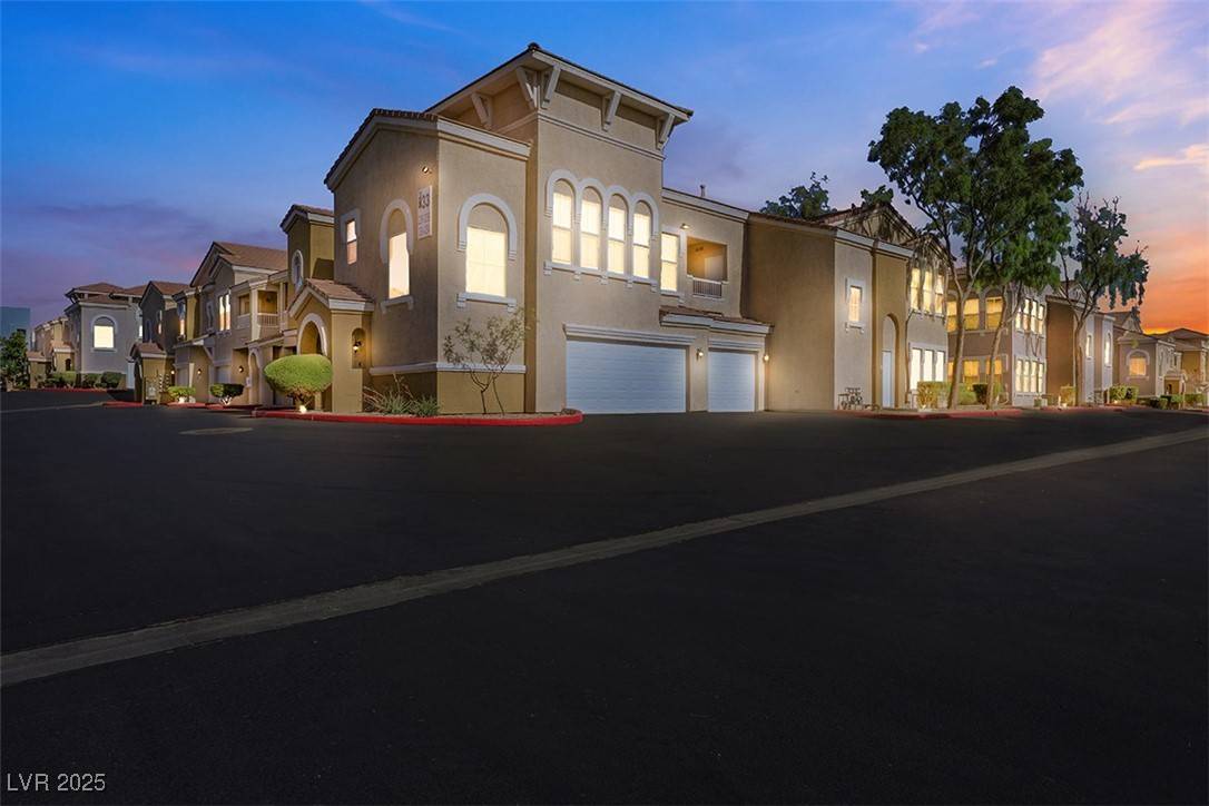 Las Vegas, NV 89147,10001 Peace WAY #1250